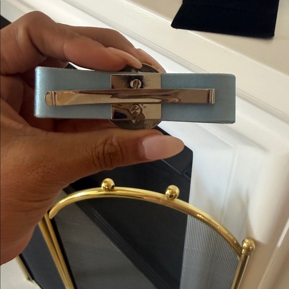 VERSACE Biggie Medusa satin hair clip - Picture 4 of 4